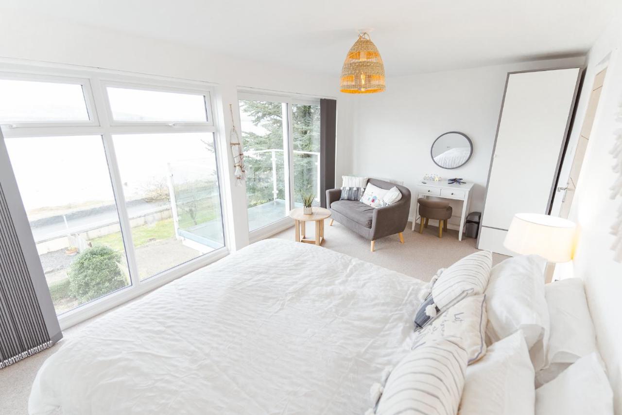 Watersedge Retreat, Views, Sunsets, Dogs Welcome Sandside  Exteriör bild