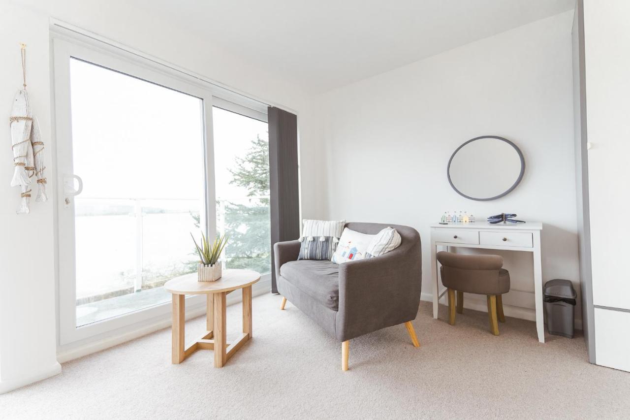 Watersedge Retreat, Views, Sunsets, Dogs Welcome Sandside  Exteriör bild