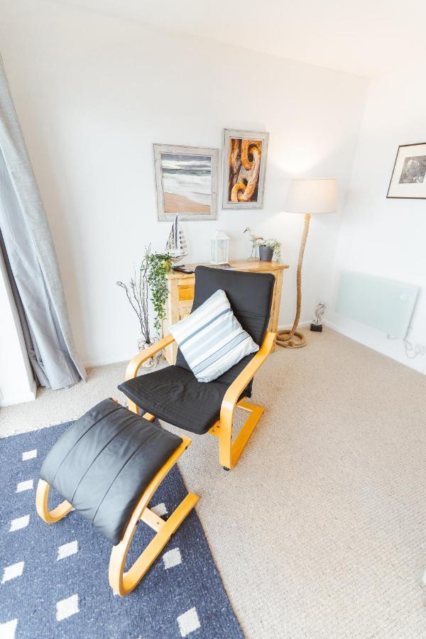 Watersedge Retreat, Views, Sunsets, Dogs Welcome Sandside  Exteriör bild